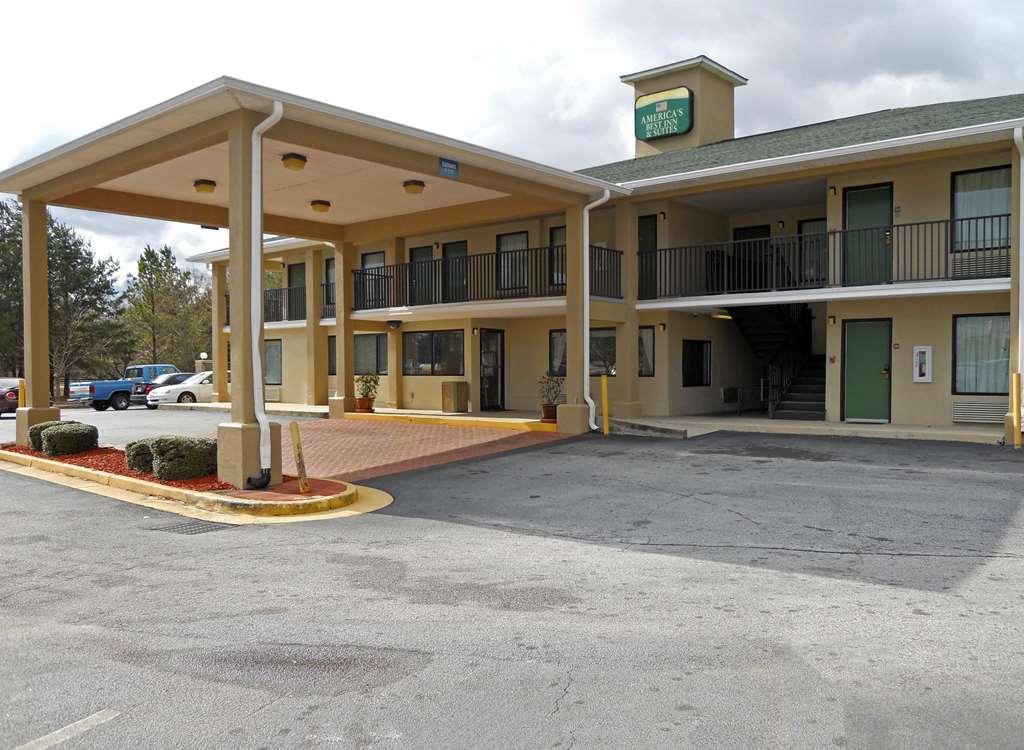 America'S Best Inn & Suites - Decatur Dış mekan fotoğraf