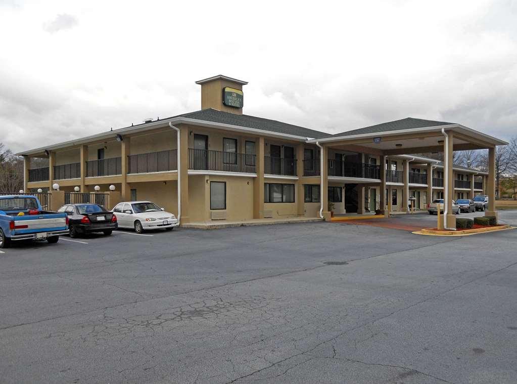 America'S Best Inn & Suites - Decatur Dış mekan fotoğraf