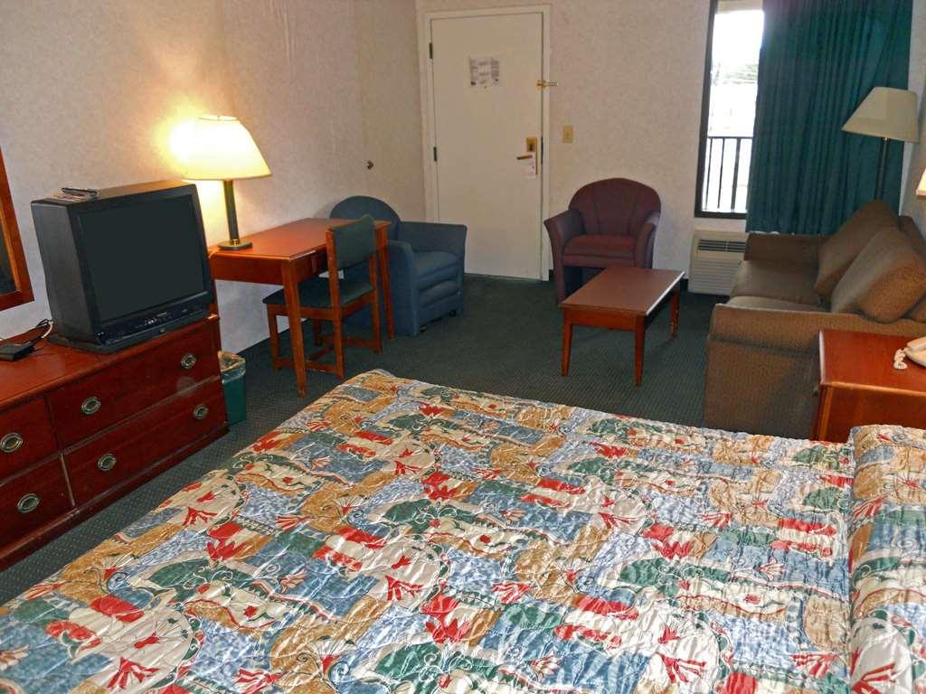 America'S Best Inn & Suites - Decatur Oda fotoğraf