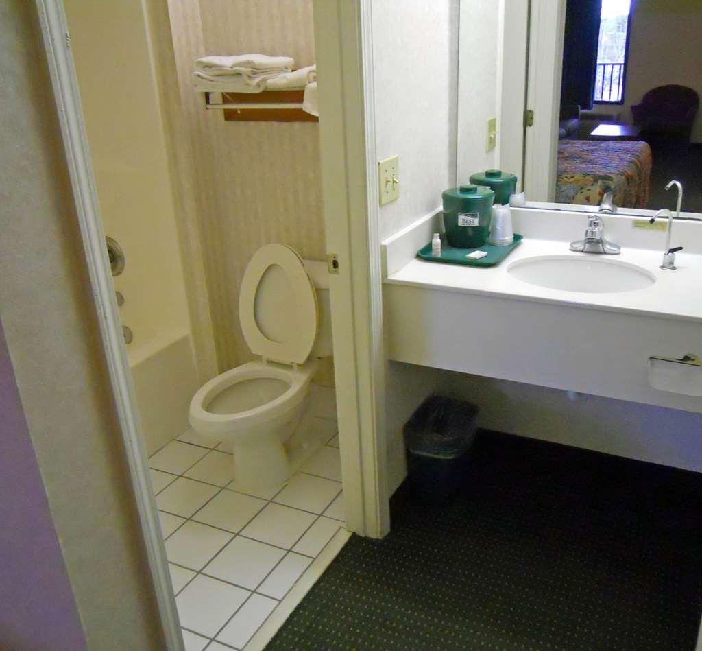America'S Best Inn & Suites - Decatur Oda fotoğraf