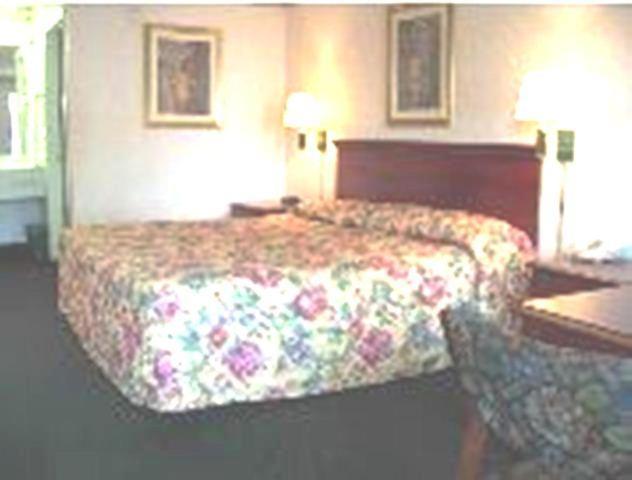 America'S Best Inn & Suites - Decatur Oda fotoğraf